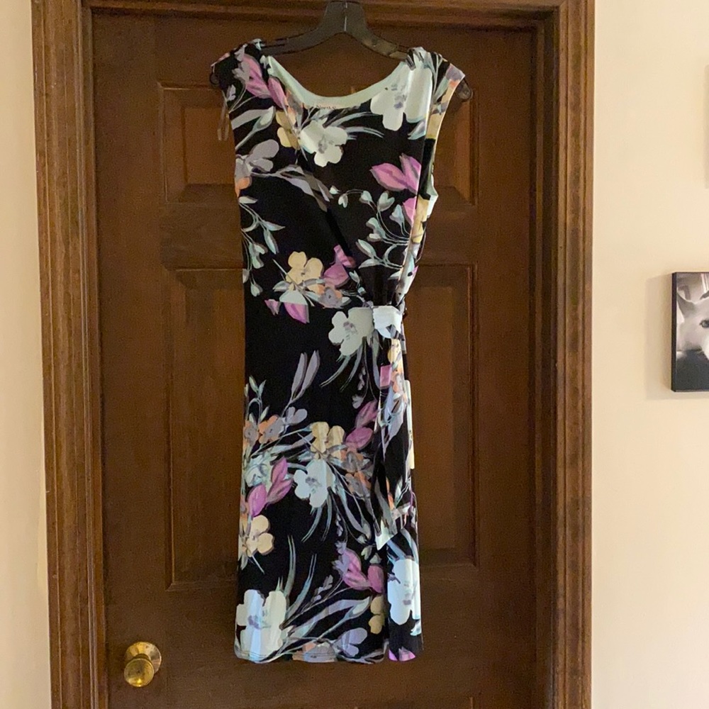 Size 6 flora sleeveless dress